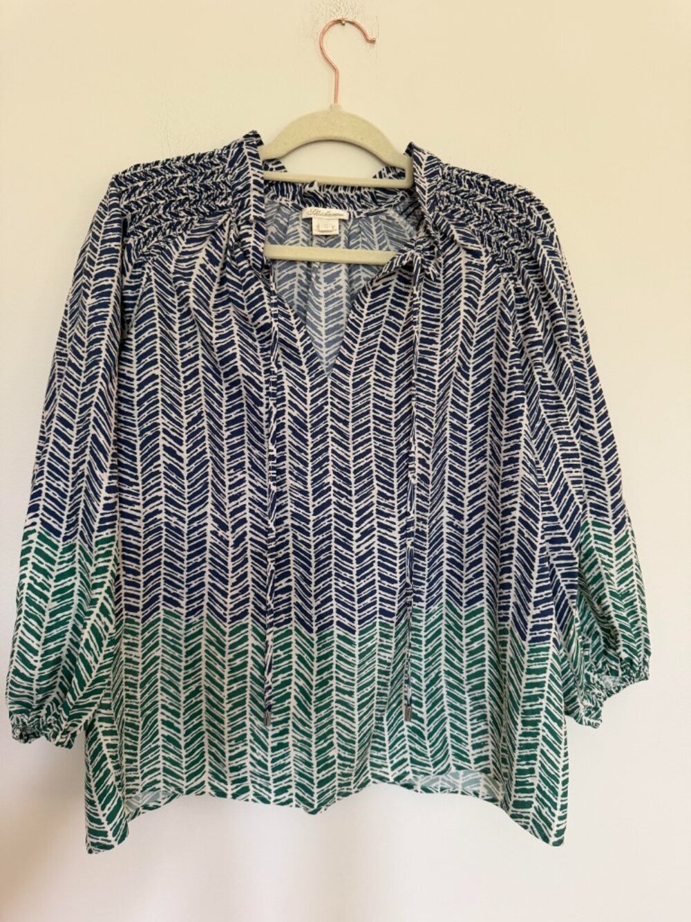 Shoshanna Chevron Smocked 3/4 Sleeve Top Boho Chic Tencel Blue Green - Small